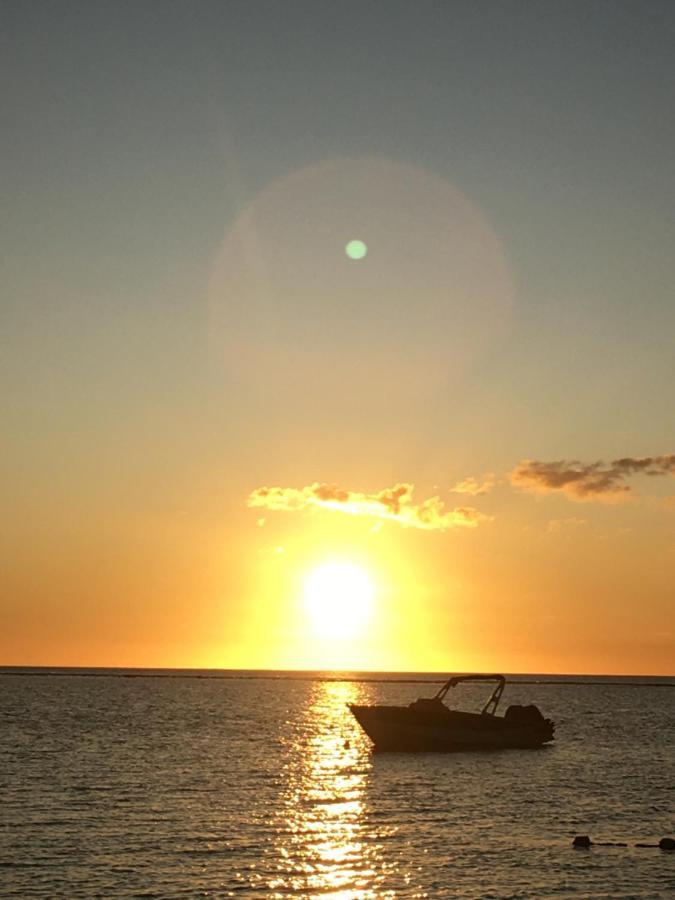 La Preneuse Sur Mer Appartement Rivière Noire Exteriör bild